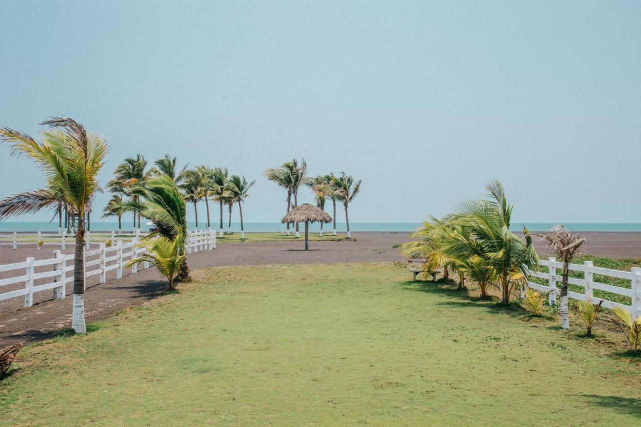 Los Olivos La Playa Hotel Y Restaurante Escuintla Exteriér fotografie